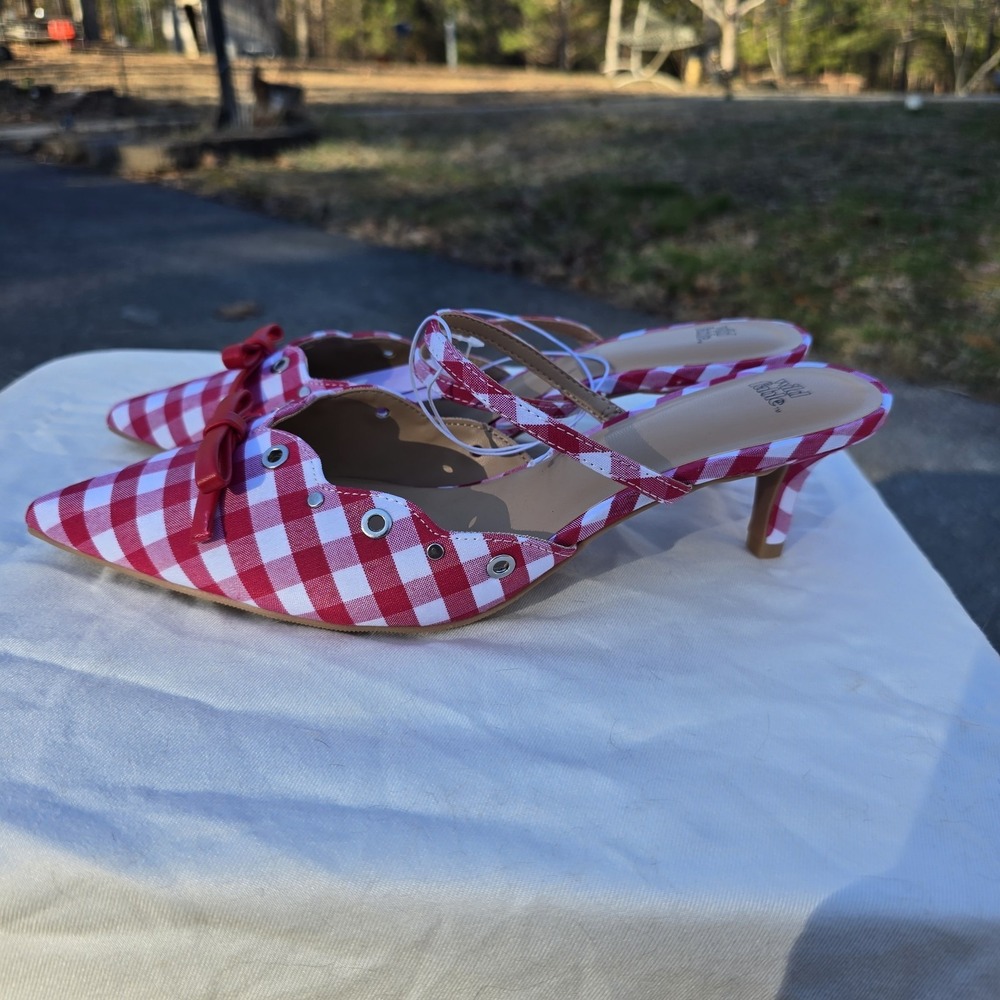 Wild Fable Women's Lysandra Gingham Eyelet Kitten Heels Red White Size 9 NWT - Picture 3 of 5